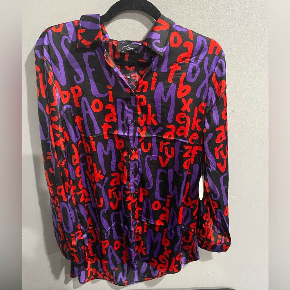 Milk & Honey Long Sleeve Button Up Shirt Size Large